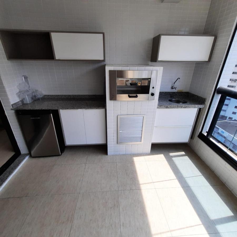 Flat Em Pitangueiras - Sacada Gourmet, 3 Dorms, Limpeza Diaria E Serv De Praia Apartman Guarujá Kültér fotó