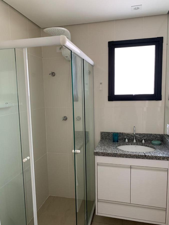 Flat Em Pitangueiras - Sacada Gourmet, 3 Dorms, Limpeza Diaria E Serv De Praia Apartman Guarujá Kültér fotó